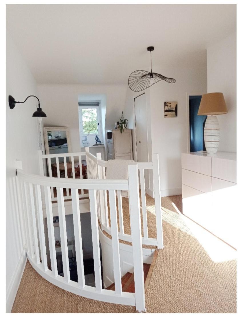 Maison Entiere, Dans Village Bord De Mer, Typique & Classe